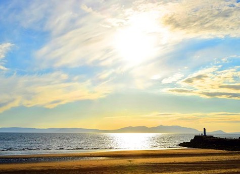 Ayr Beach